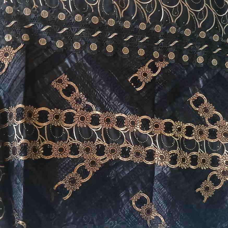 Ensemble bazin thioup femme noir brodé doré, tenue africaine élégante