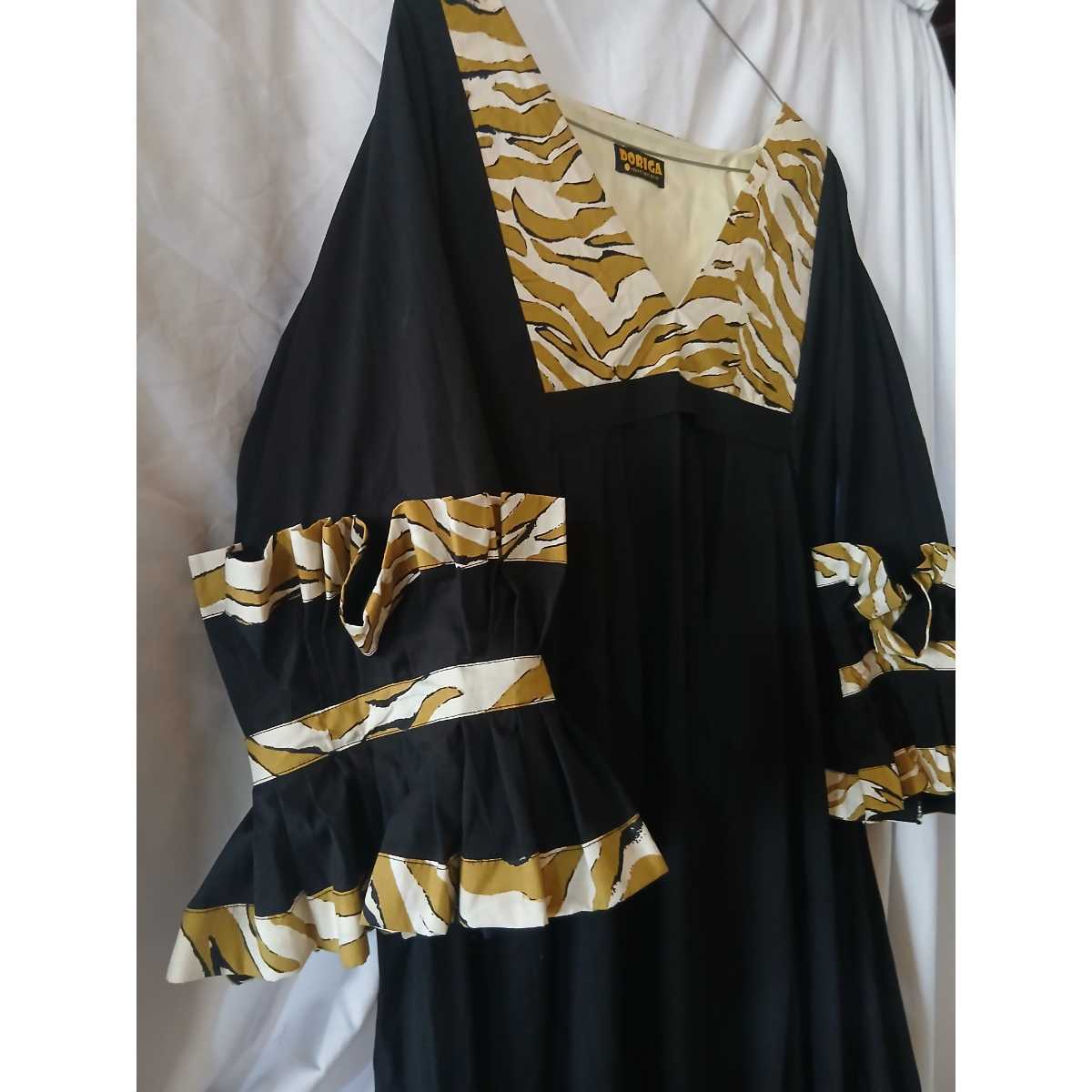 Robe lin noire femme chic avec wax beige doré, élégante soirée ou bureau