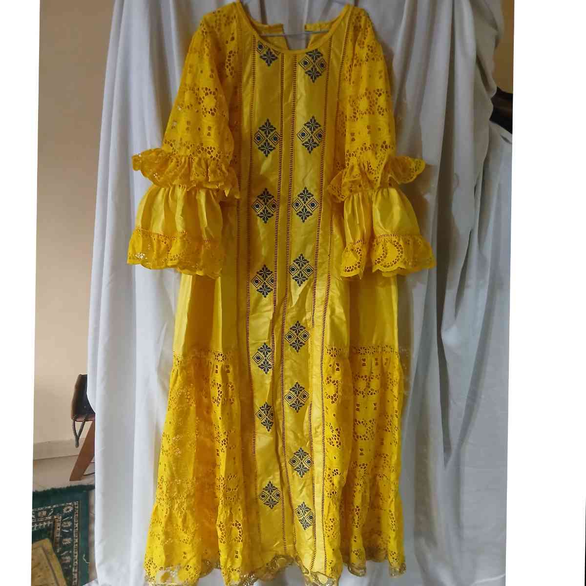 Robe geztner brodee
