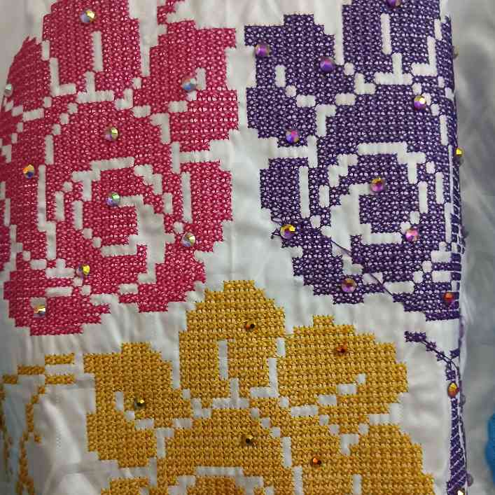 Boubou blanc femme brodé bleu turquoise, robe élégante de mariage ethnique