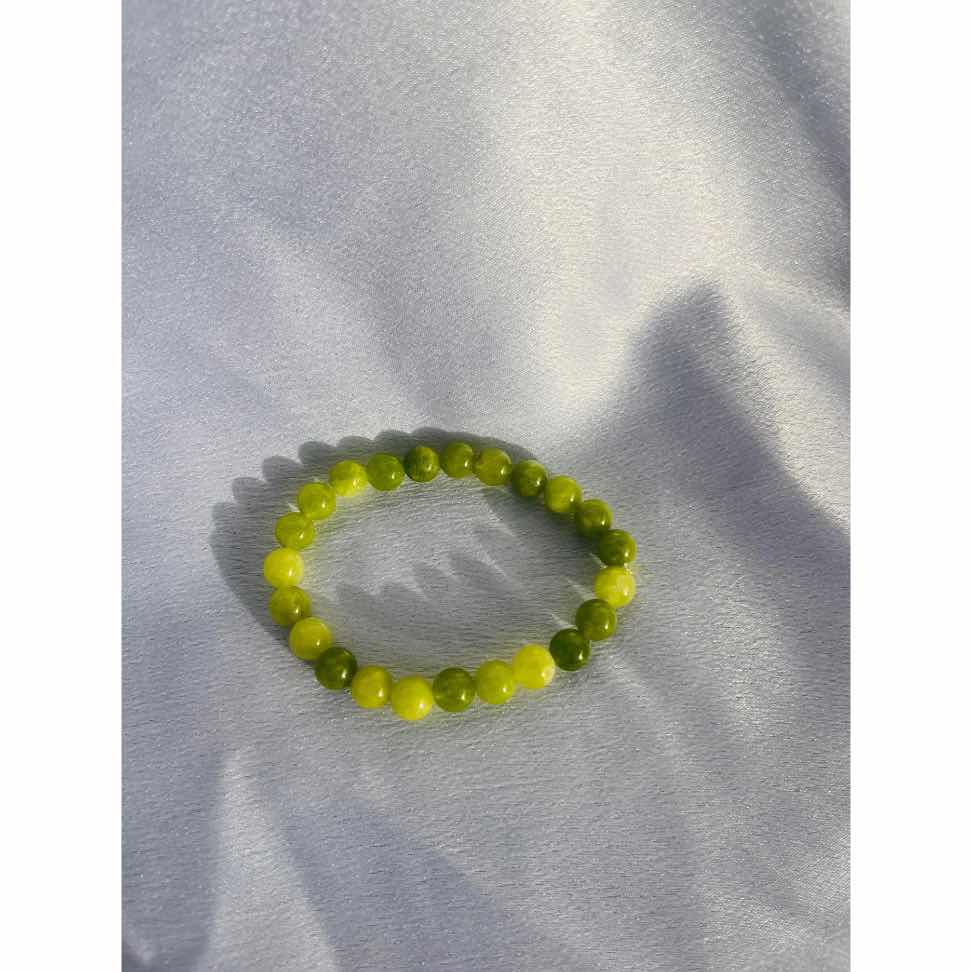 Bracelet en pierre de péridot 8mm – bijou vert naturel bien-être mixte