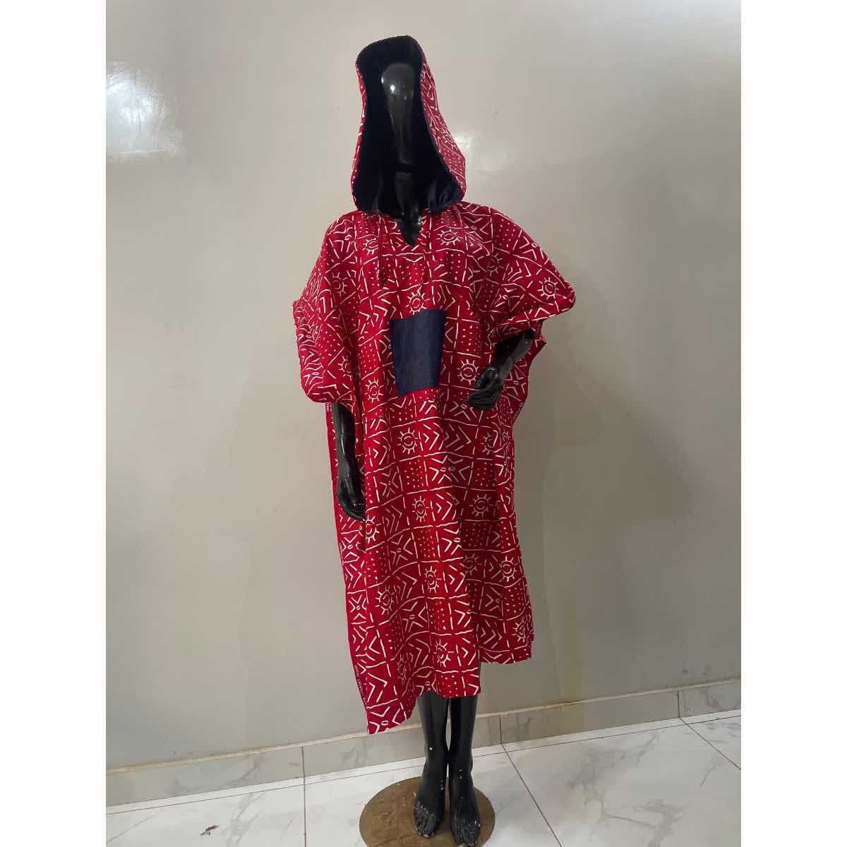 Poncho femme rouge ample coton avec capuche
