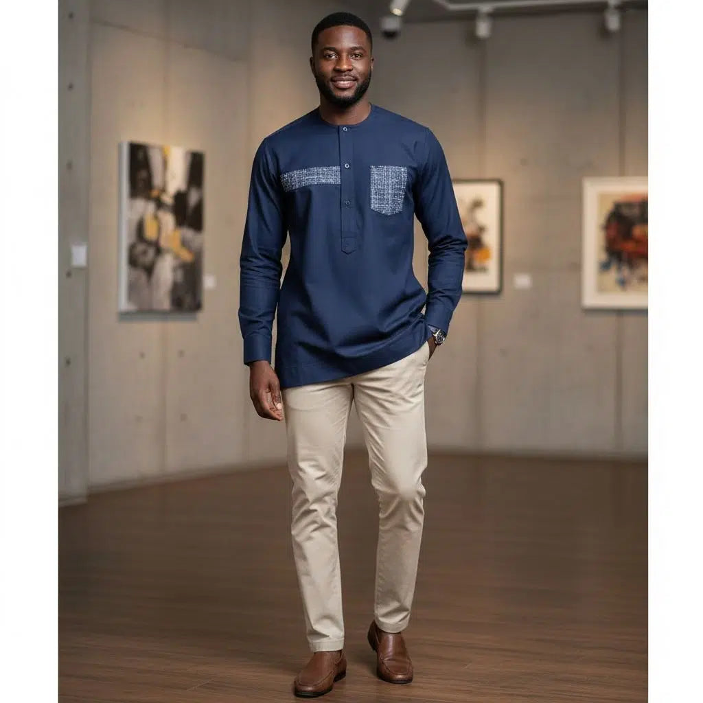 Chemise homme coton bleu de nuit moderne et élégante avec poche poitrine