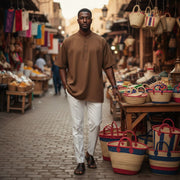Chemise homme marron tabac col rond ample coton – Manche courte confortable