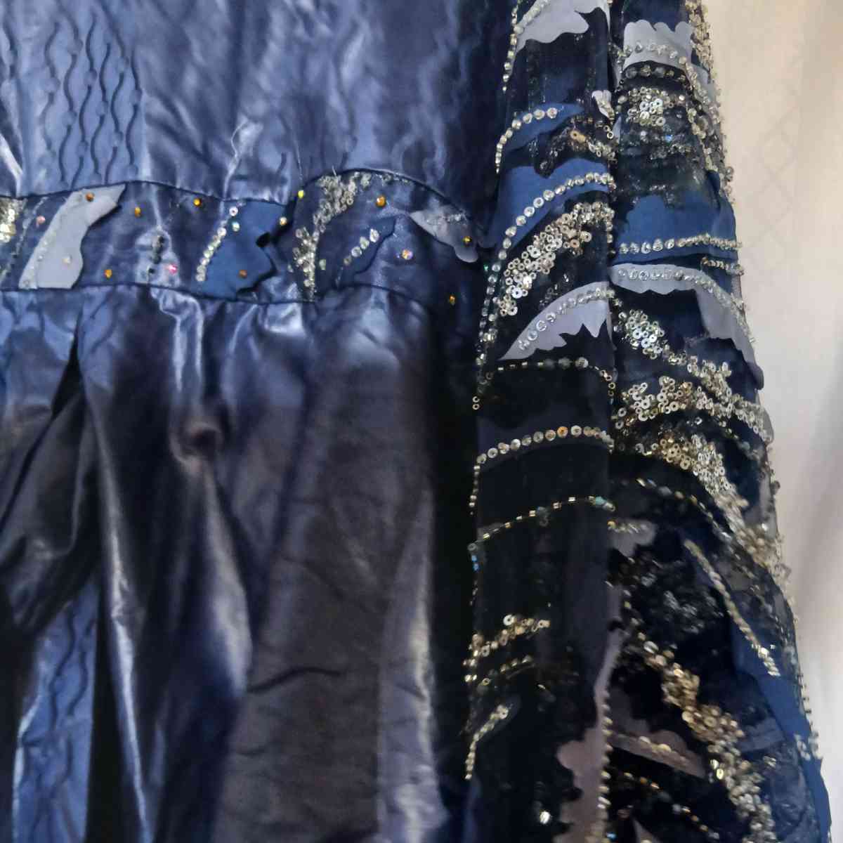 Ensemble Geztner dentelle bleu marine femme élégant soirée ou mariage