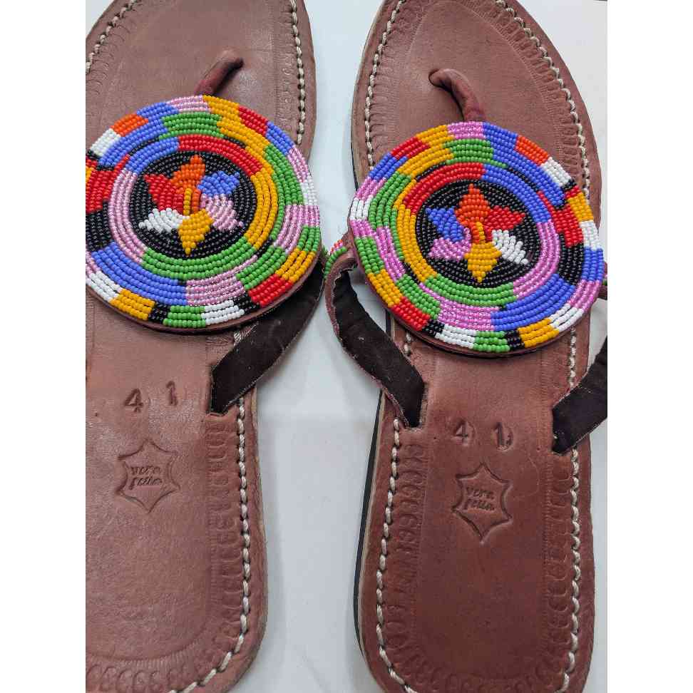 Sandales cuir femme multicolores motif perles