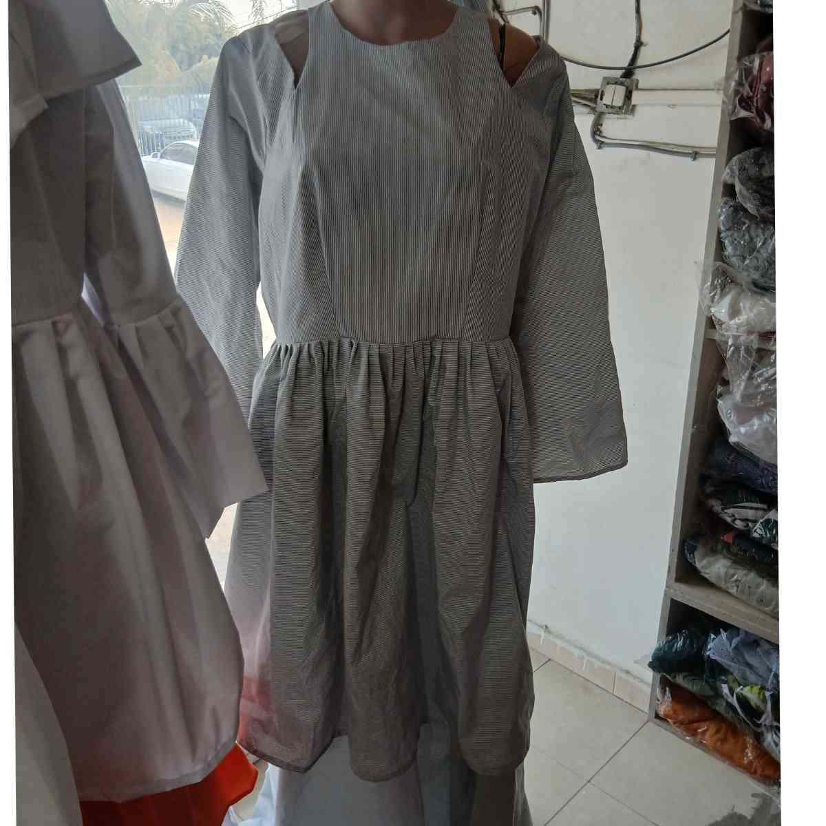 Robe Maxi Femme Gris en Coton - Élégance Effortless