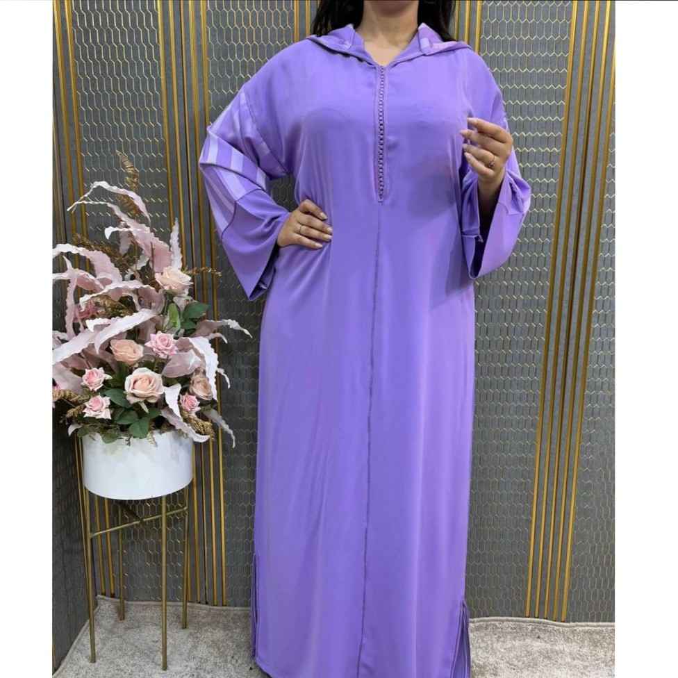 Djellaba femme moderne longue à capuche, confortable et élégante