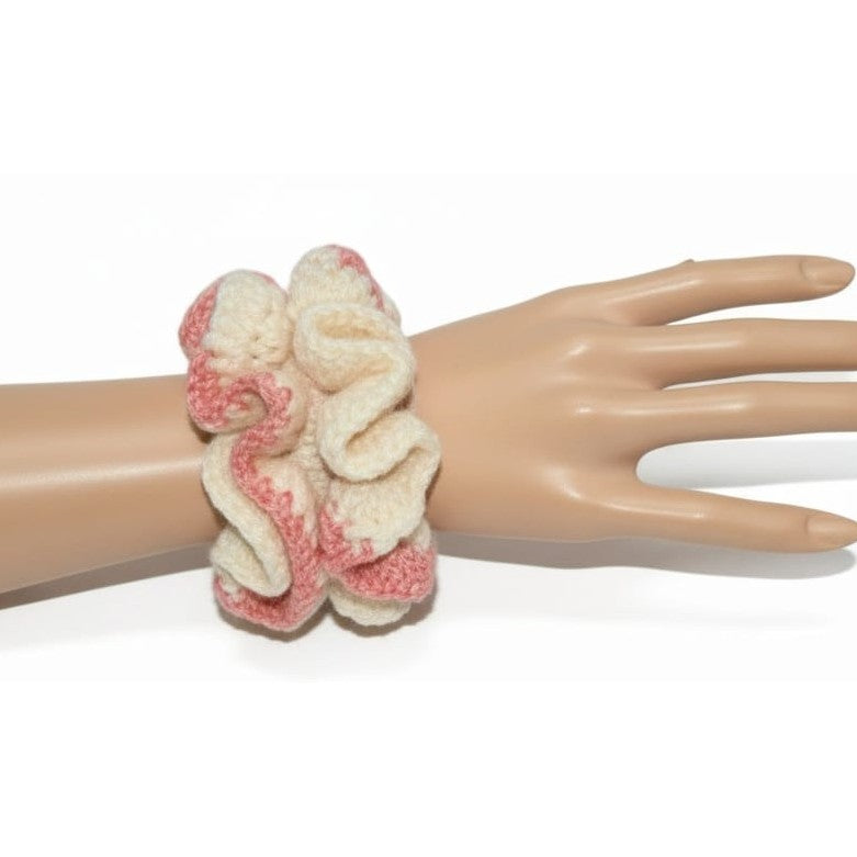 Ensemble – Chapeau &amp; Chouchou Crocheté en laine Crème/Rose