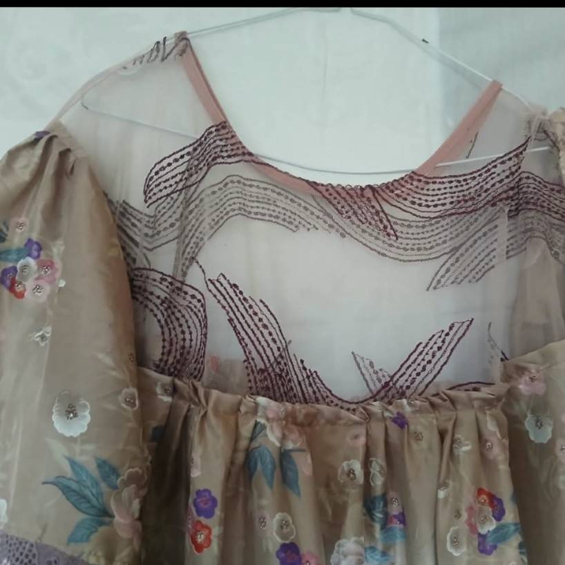 Robe longue bohème chic femme soie et dentelle élégante manches évasées