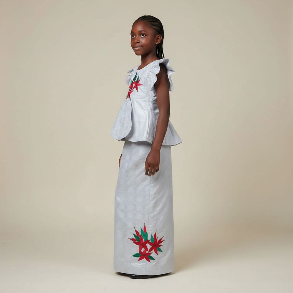 Ensemble bazin riche fille 9 ans gris clair, tenue africaine cérémonie élégante