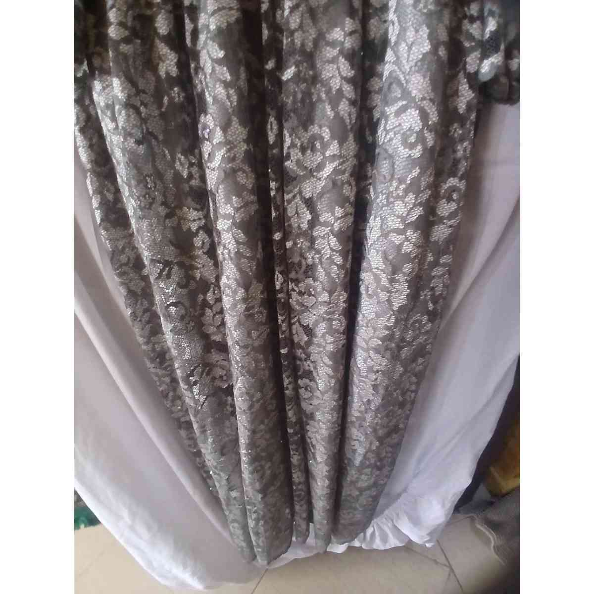 Robe dentelle femme élégante
