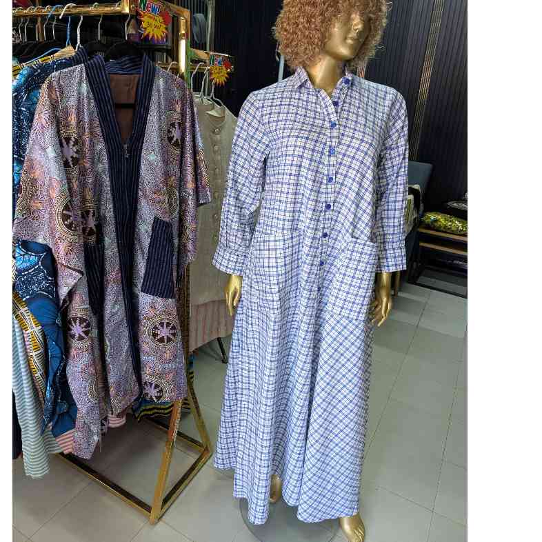 Robe chemise longue femme bleu blanc à carreaux, ample coton avec poches