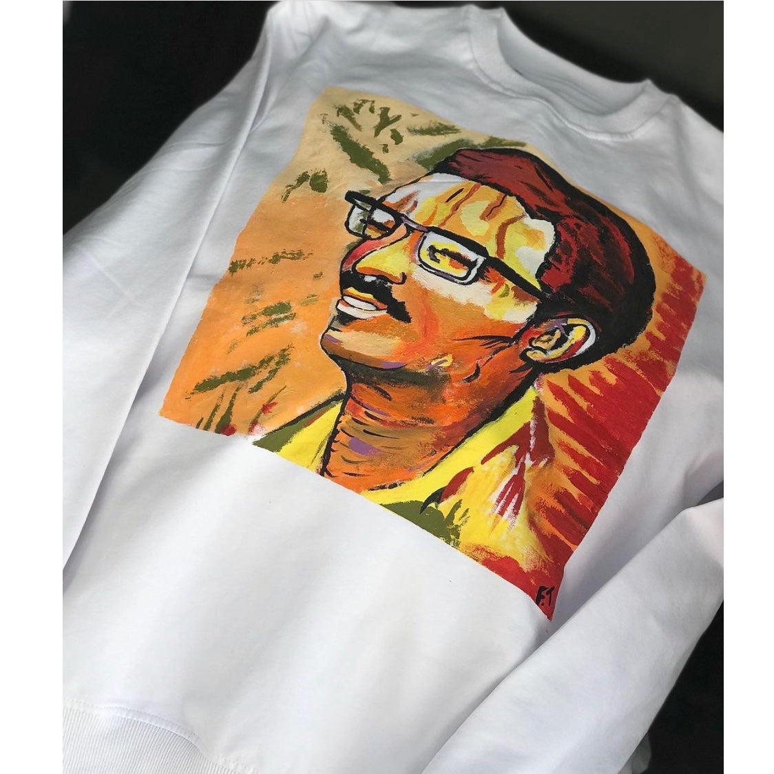 Pull peint à la main Cheikh Anta Diop blanc