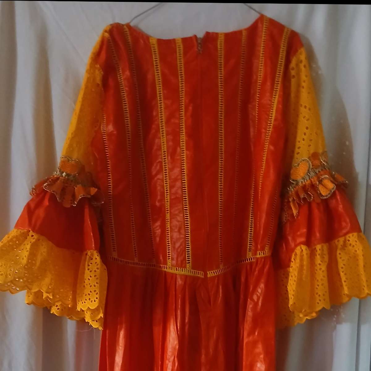 Robe bazin orange femme brodée, élégante cérémonie ou soirée grande taille