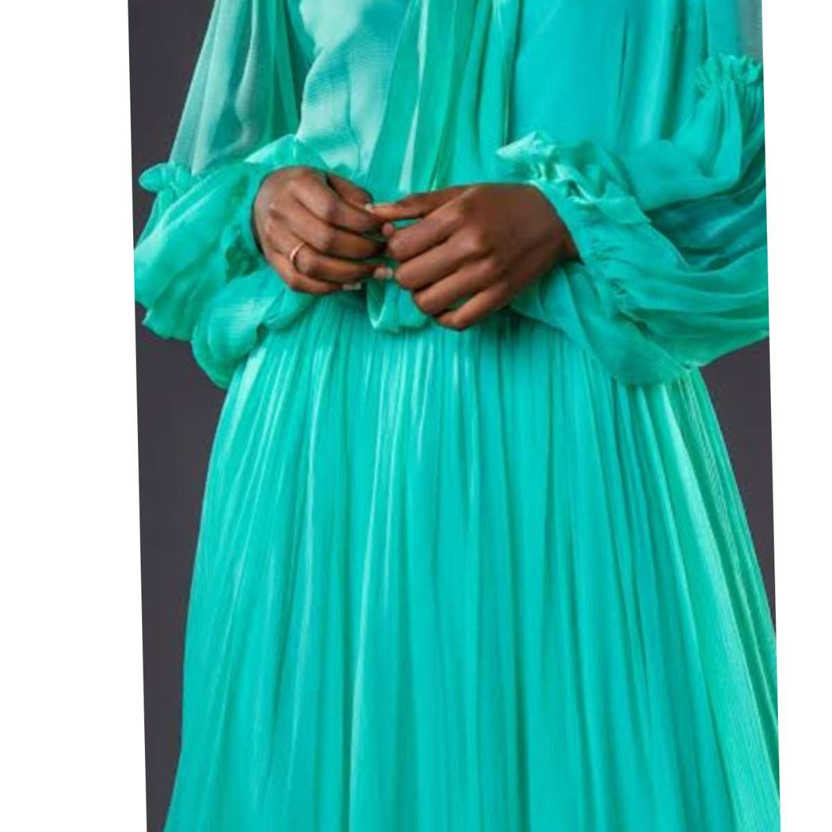 Robe femme mousseline longue élégante, fluide, manches transparentes, col nœud