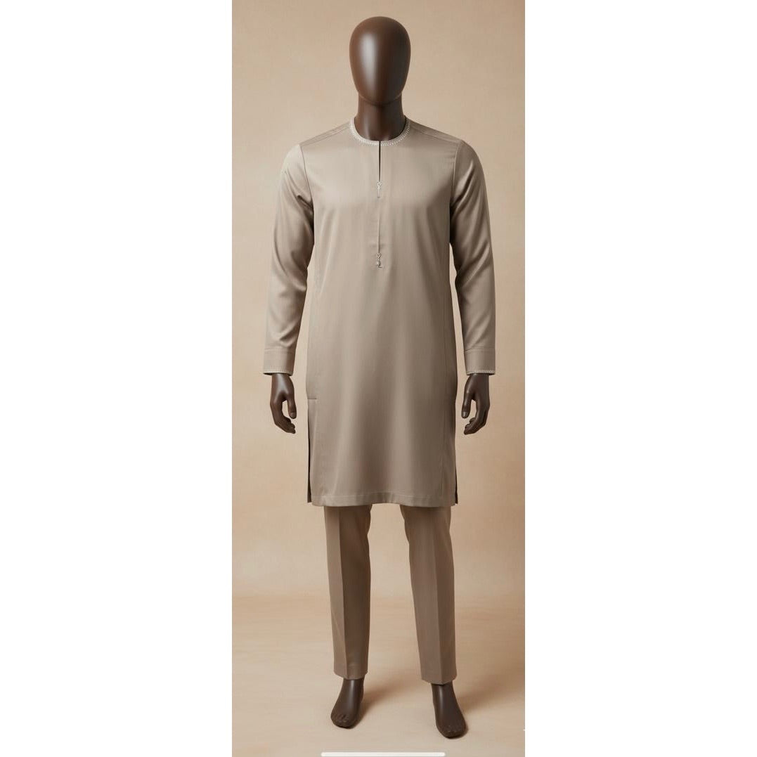 Costume africain homme fil à fil élégant, moderne et confortable