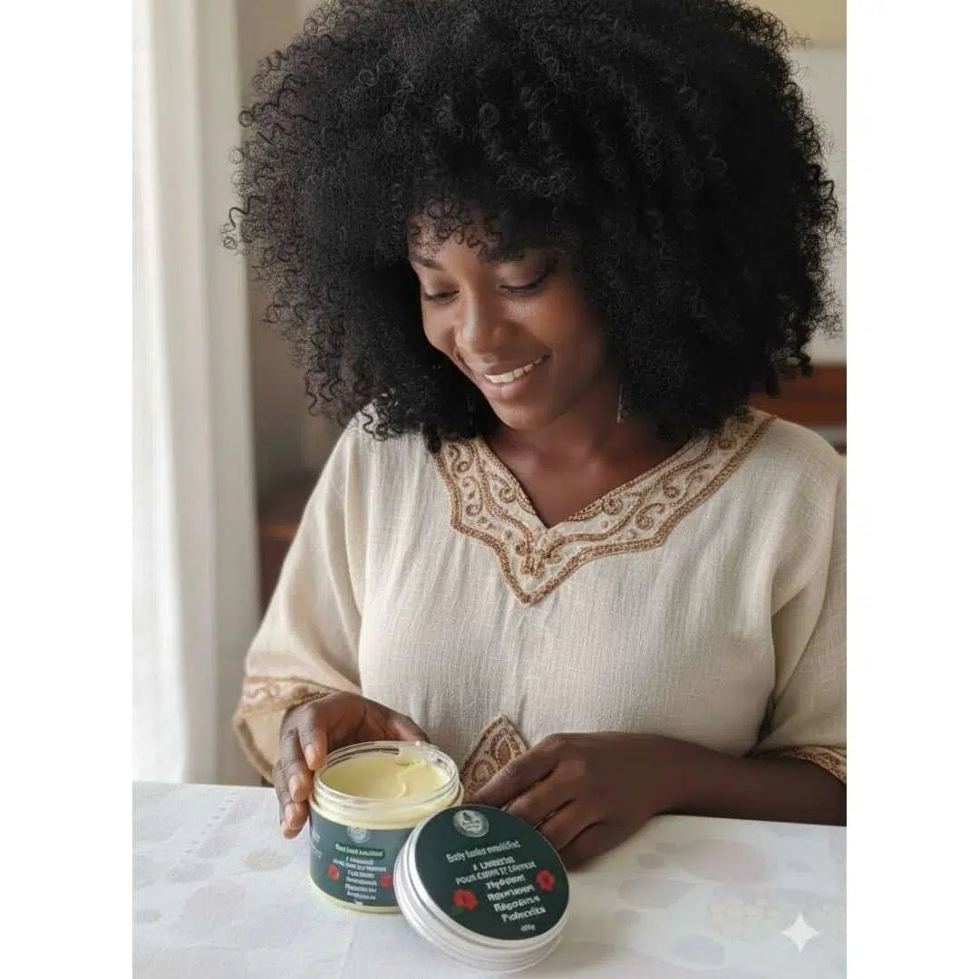 Crème capillaire naturelle hibiscus et karité – Soin nourrissant cheveux secs