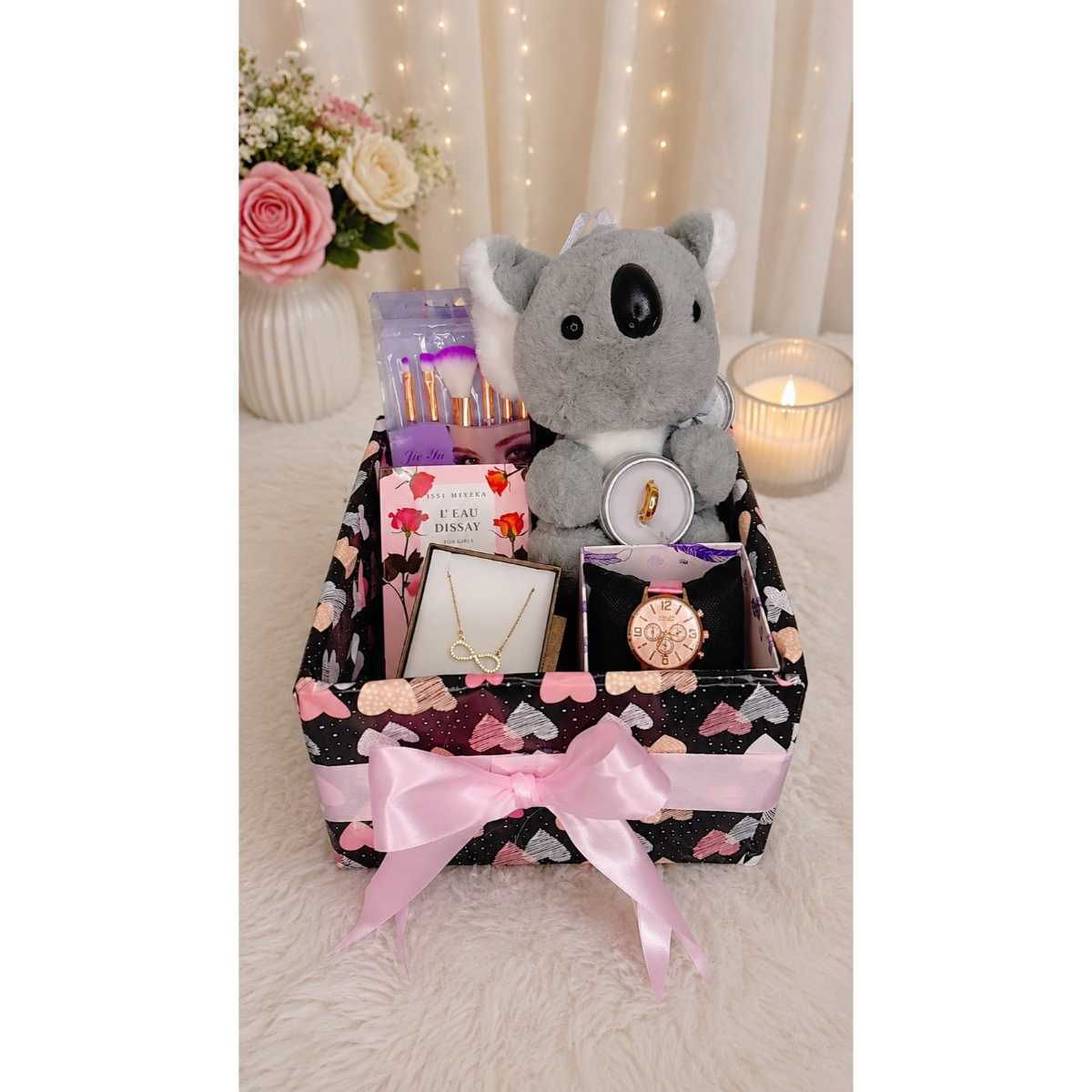 Coffret cadeau femme chic Noir Rose avec peluche et bijoux, idée cadeau original