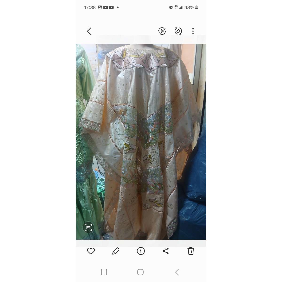Boubou femme mariage élégant, robe traditionnelle africaine brodée chic