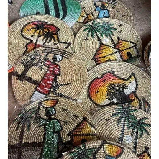 Décoration murale ethnique : plateau mural tressé artisanal en fibres naturelles