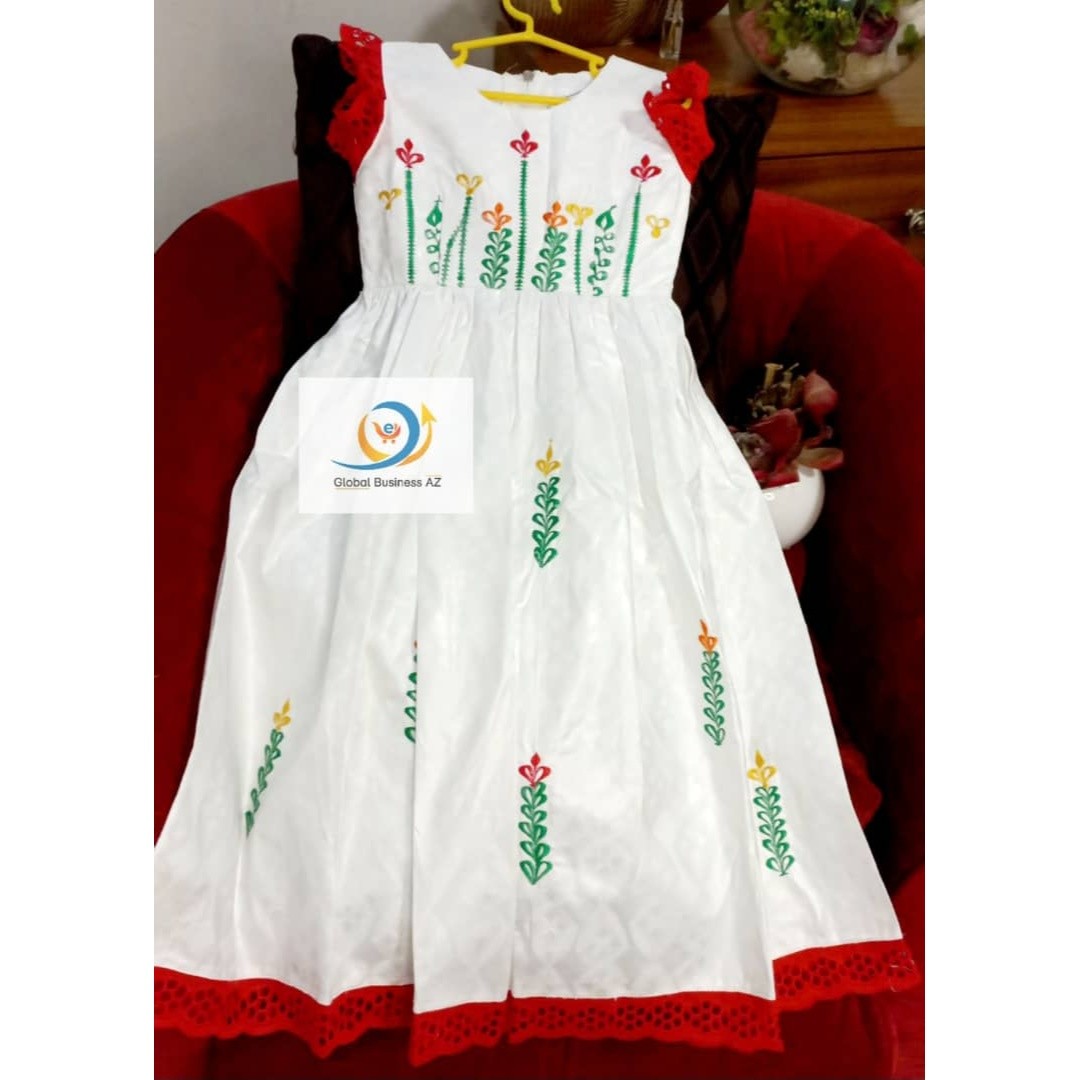 Robe cérémonie fille 3 ans blanche dentelle rouge