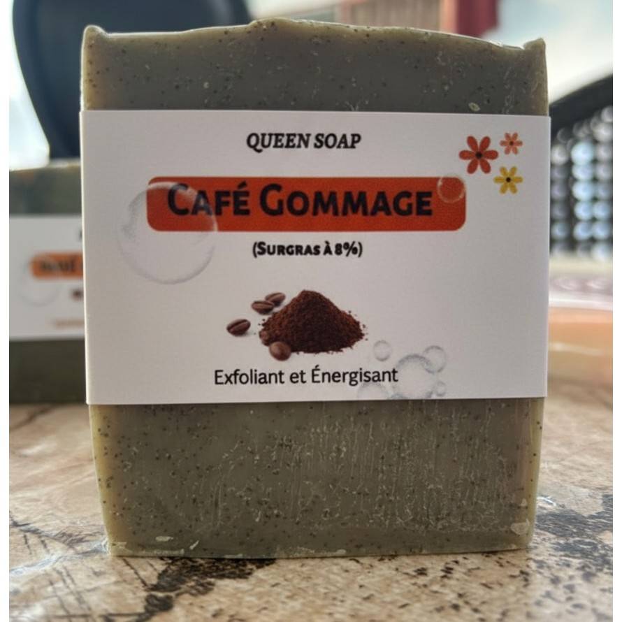 Savon artisanal au café exfoliant naturel, surgras hydratant visage et corps