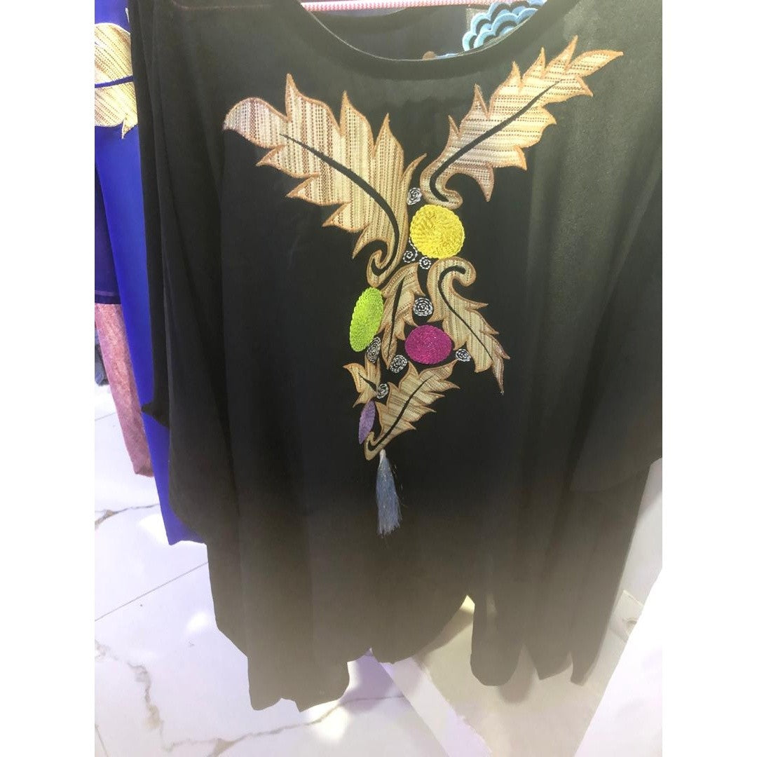 Patch Brodé Chic Floral Noir - Artisanat Bohème Élégant