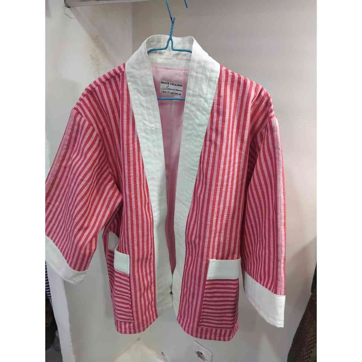 Kimono femme coton tissé rose – Veste kimono moderne élégante 2024