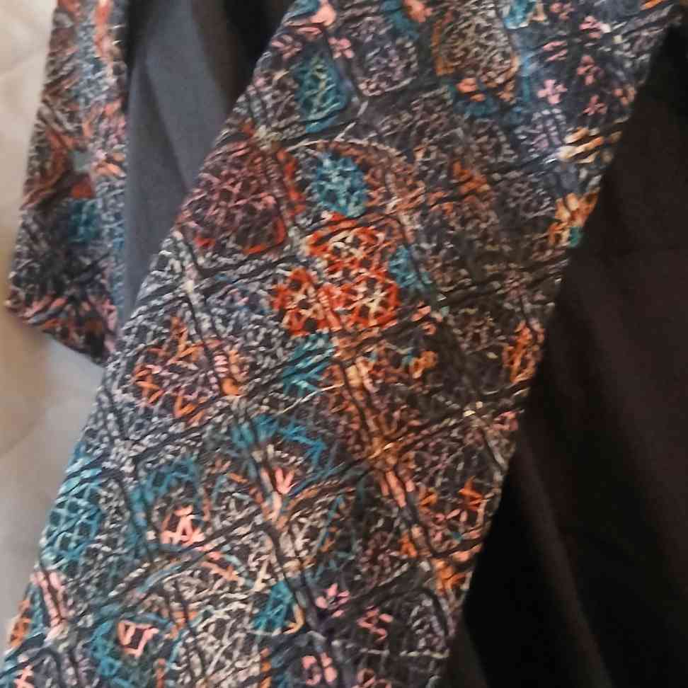 Robe lin femme élégante avec pagne tissé, colorée