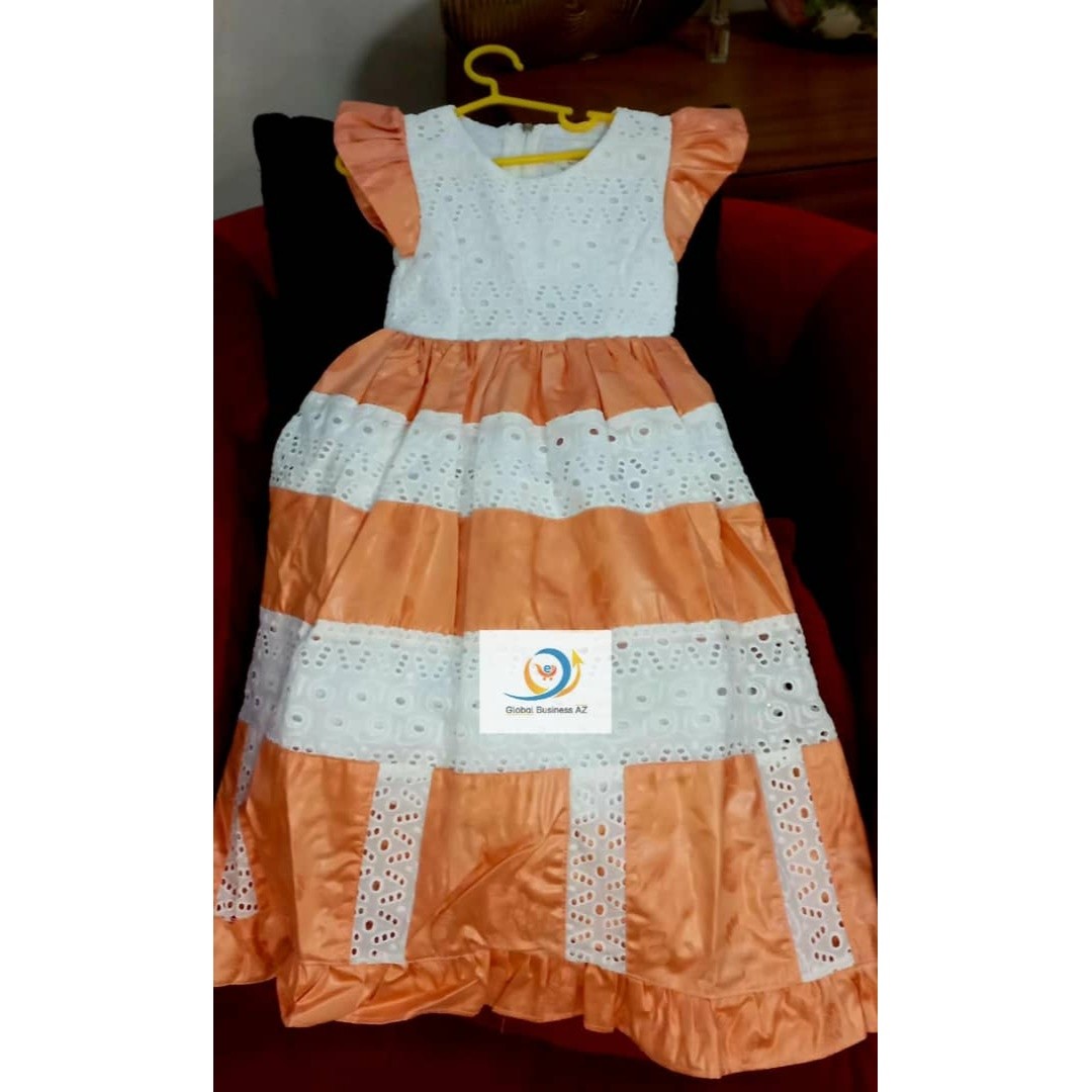 Robe cérémonie fille 2 ans brodée blanche et bazin orange