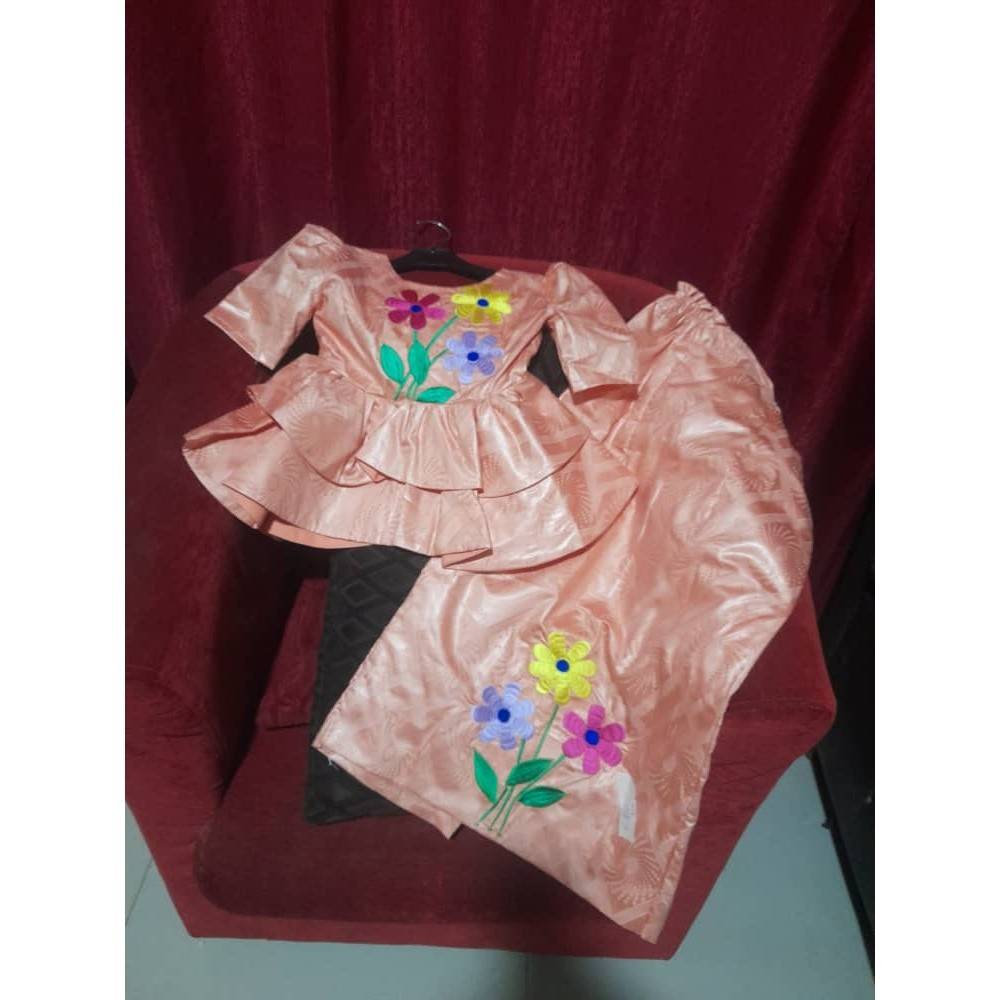 Ensemble bazin riche fille 6 ans orange, haut et jupe cérémonie élégante
