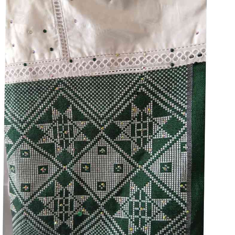 Grand boubou femme blanc et vert