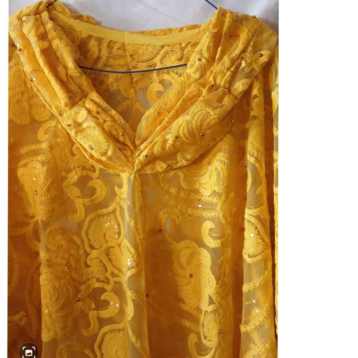 Robe bohème dentelle jaune longue
