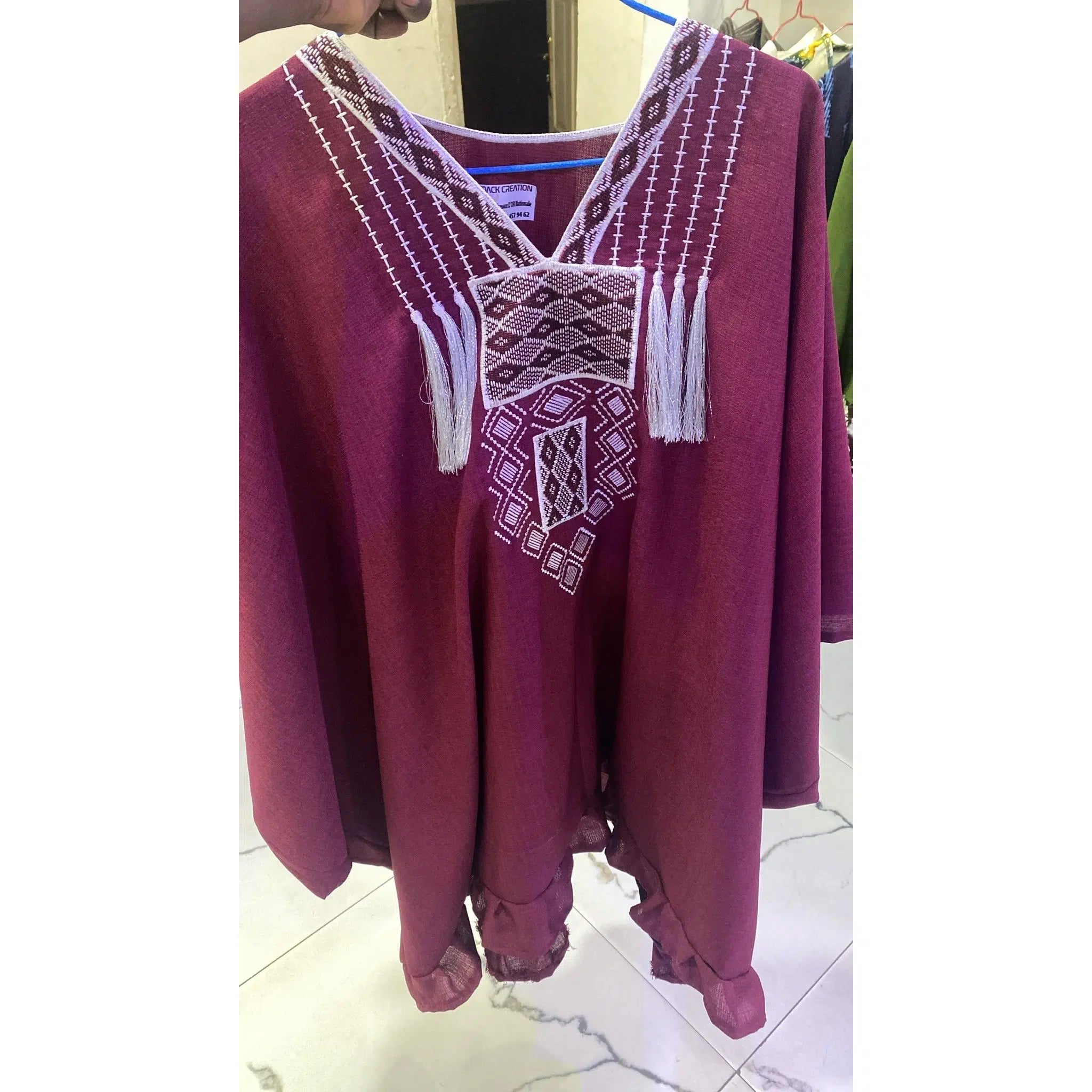 Tunique Femme Bordeaux en Lin Brodé - Élégance Ethnique Chic