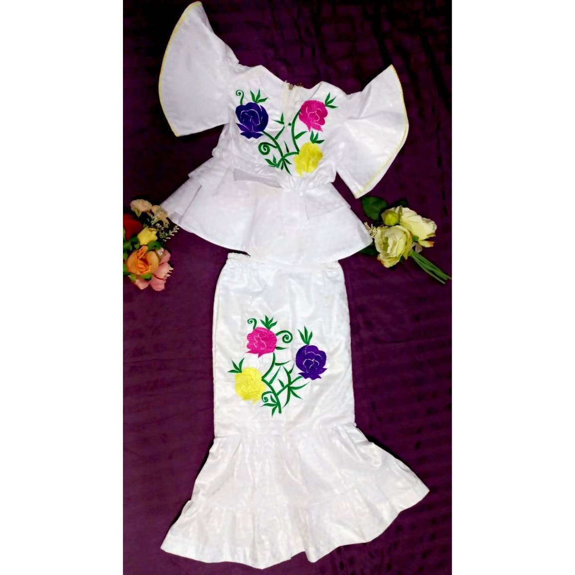 Ensemble bazin riche fille blanc 5 ans broderie, tenue cérémonie élégante