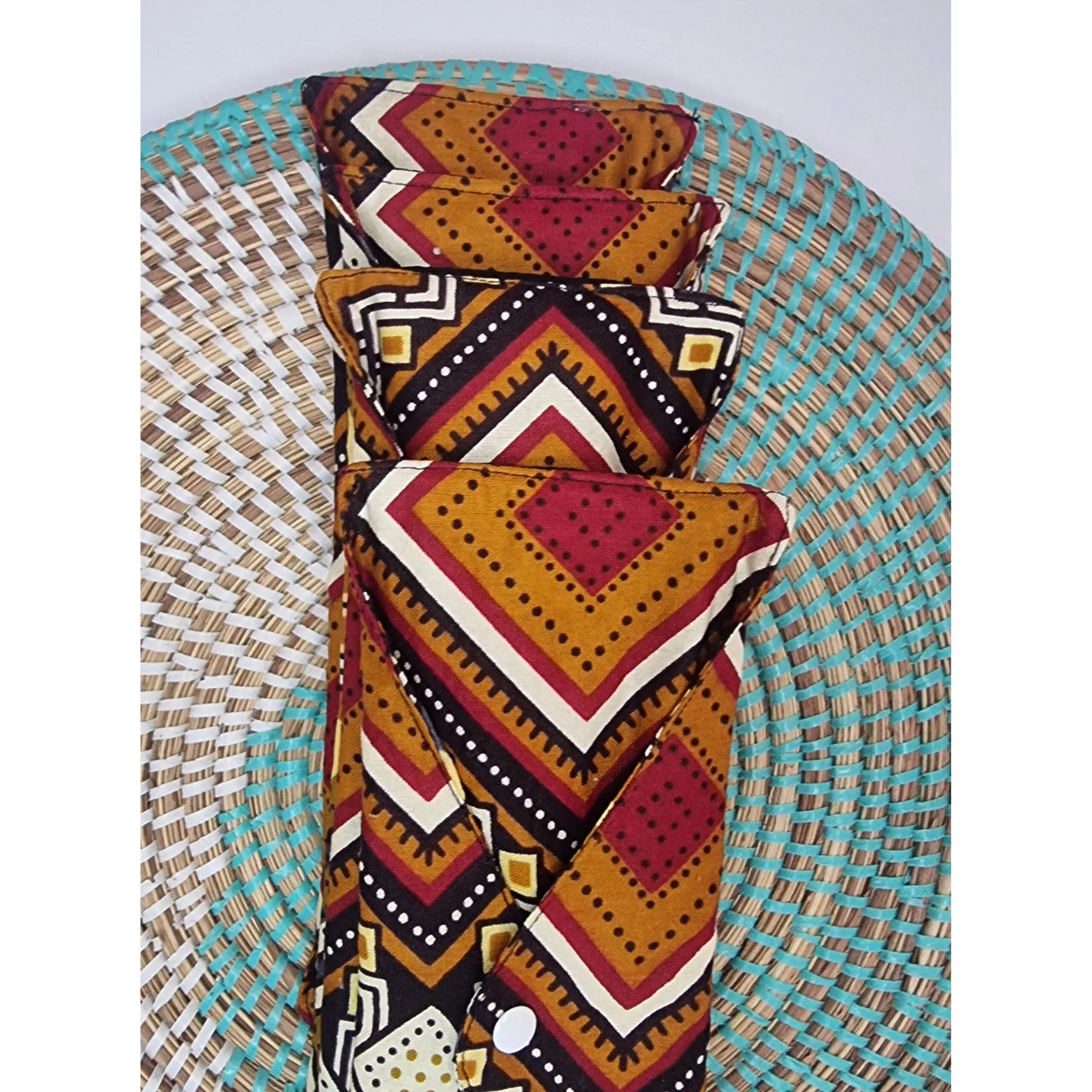 Kit de 10 serviettes hygiéniques réutilisables Nopalé en coton bio écoresponsable