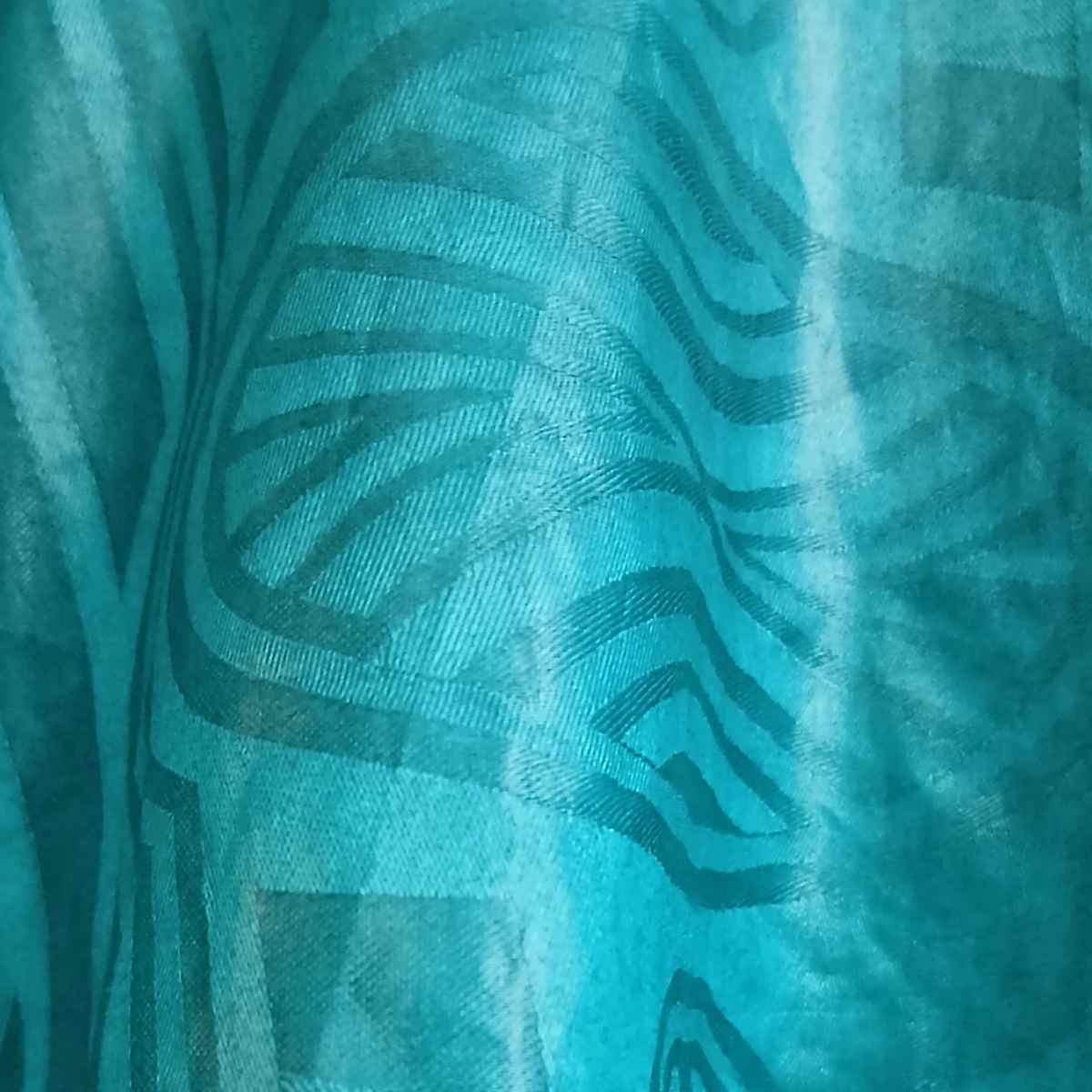 Boubou femme vert fonce bazin brodé, robe africaine élégante ample