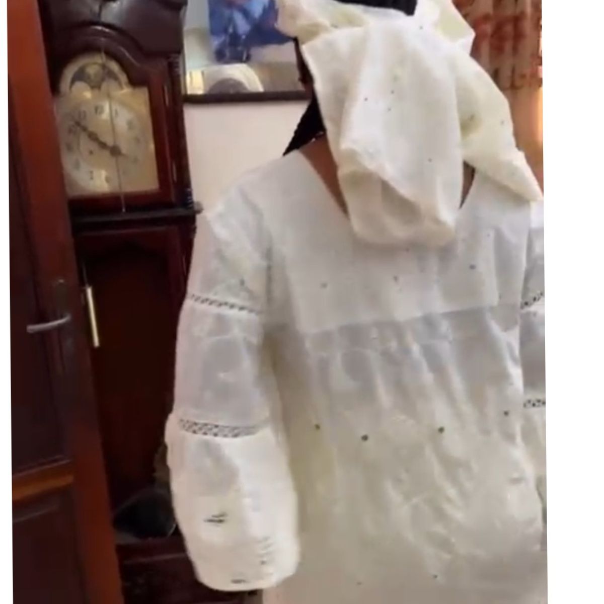 Robe brodée femme longue élégante coton blanc bohème chic été cérémonie