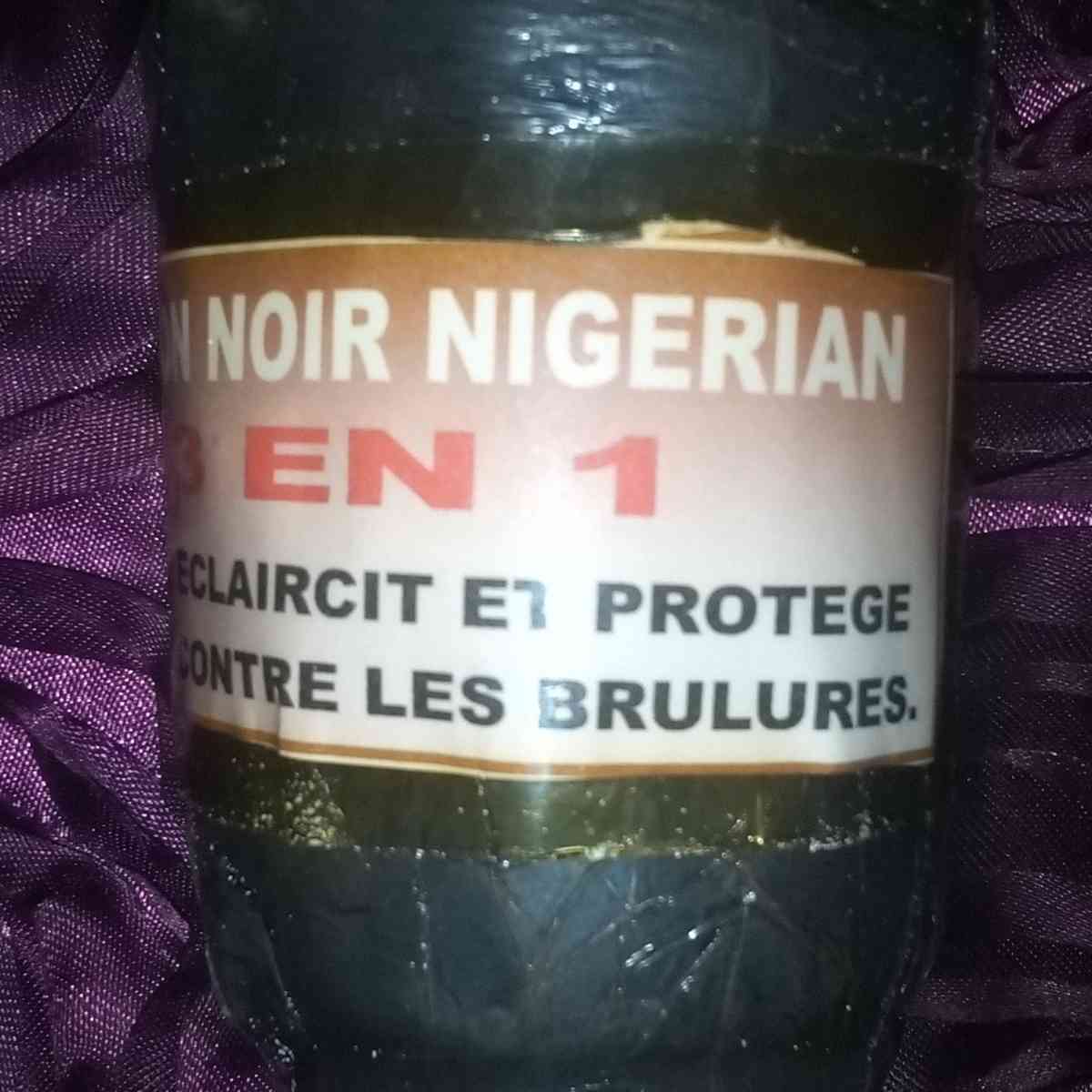 Savon noir nigérian 3 en 1 éclaircissant et anti vergetures 250g