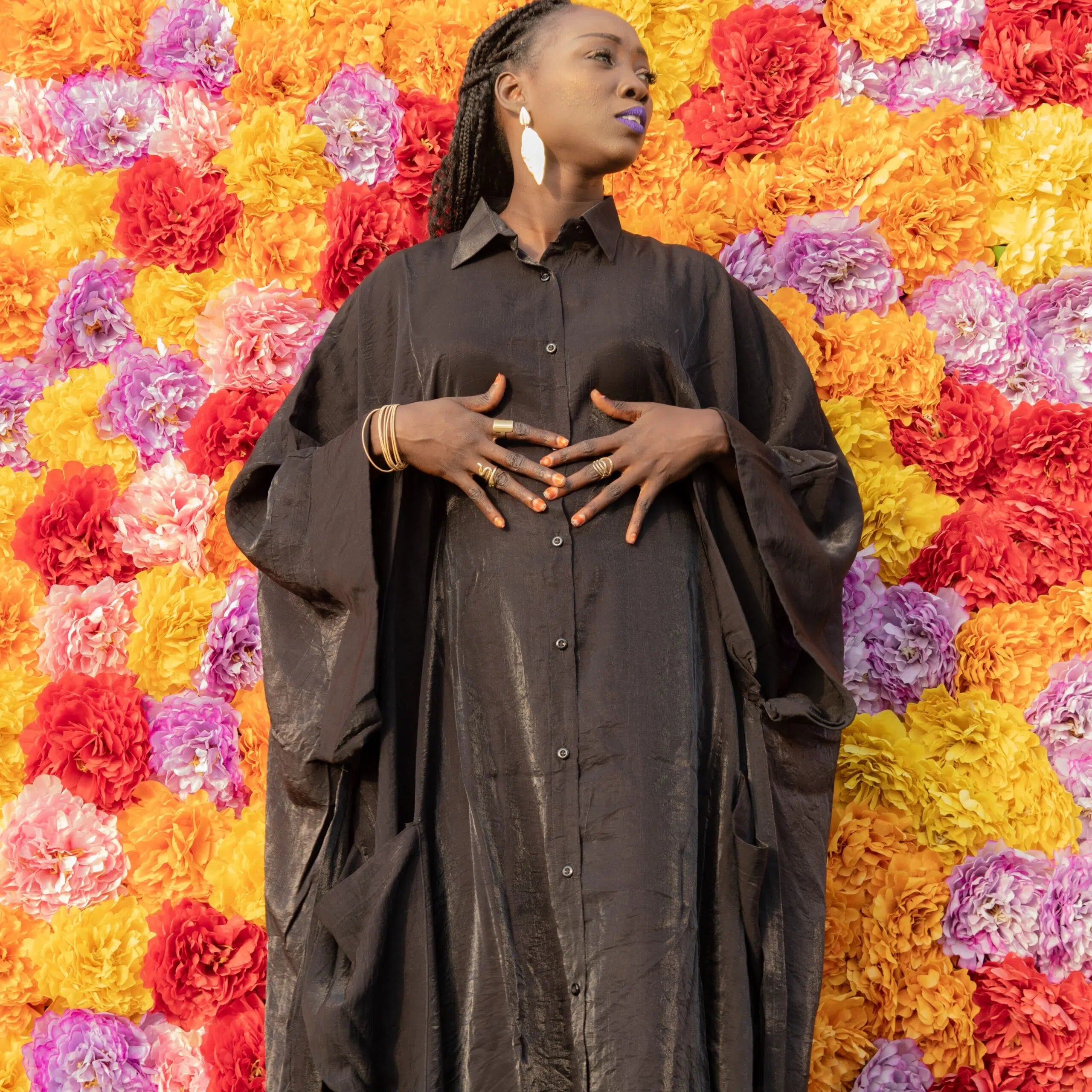 Robe Chemise Longue Chocolat Luxe Flow Élegance Contemporaine