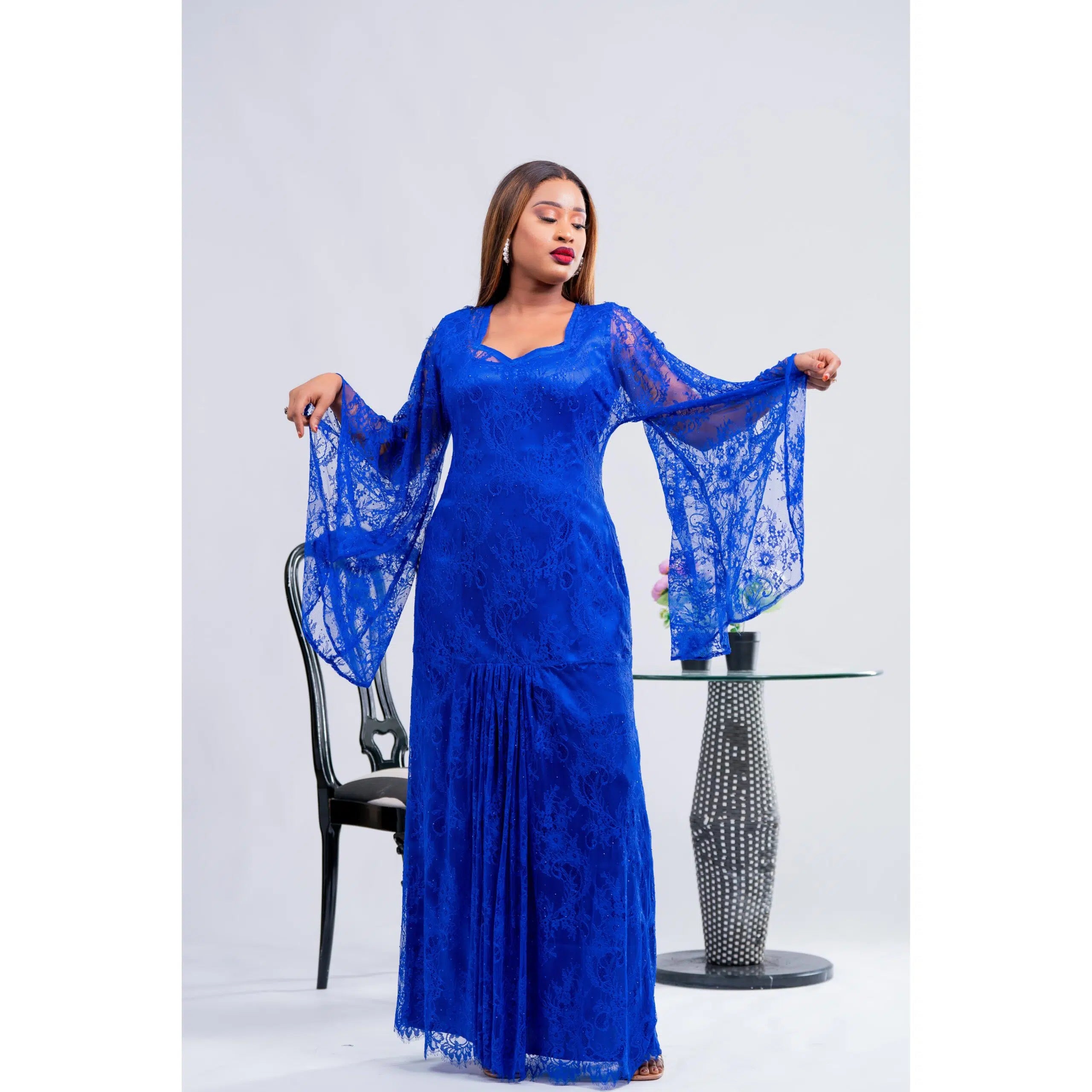 Robe dentelle longue femme bleu royal élégante cérémonie et soirée chic