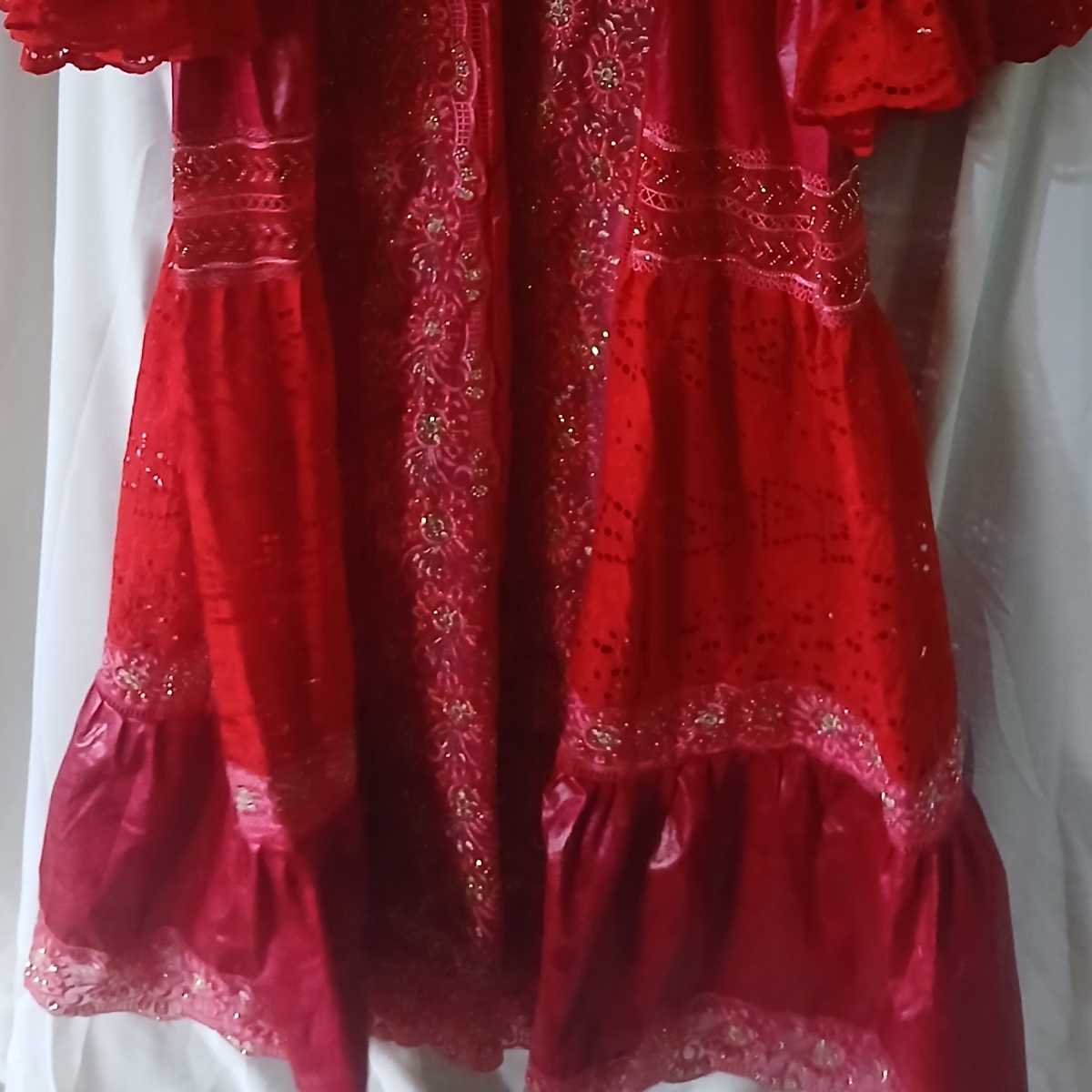 Robe geztner brodée femme rouge et doré, longue élégante cérémonie
