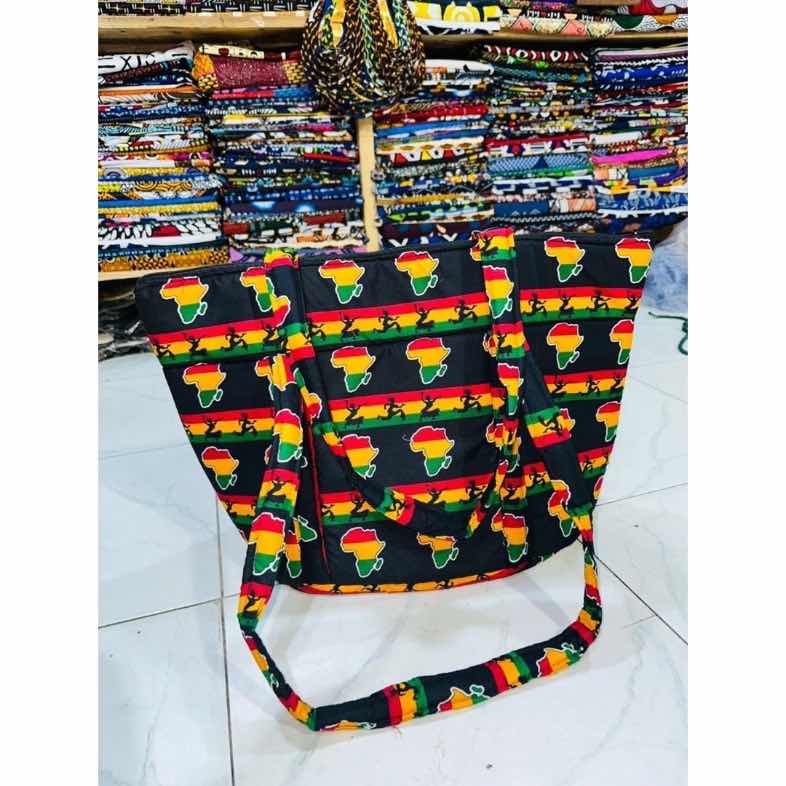 Sac à main artisanal femme, cabas en toile motif africain wax, grande capacité