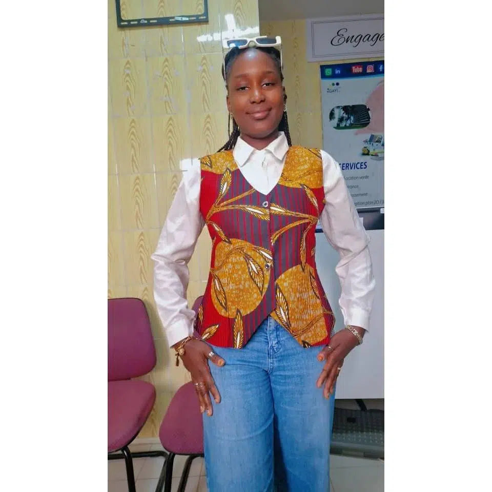 Gilet sans manche wax femme cintré, motif africain multicolore chic