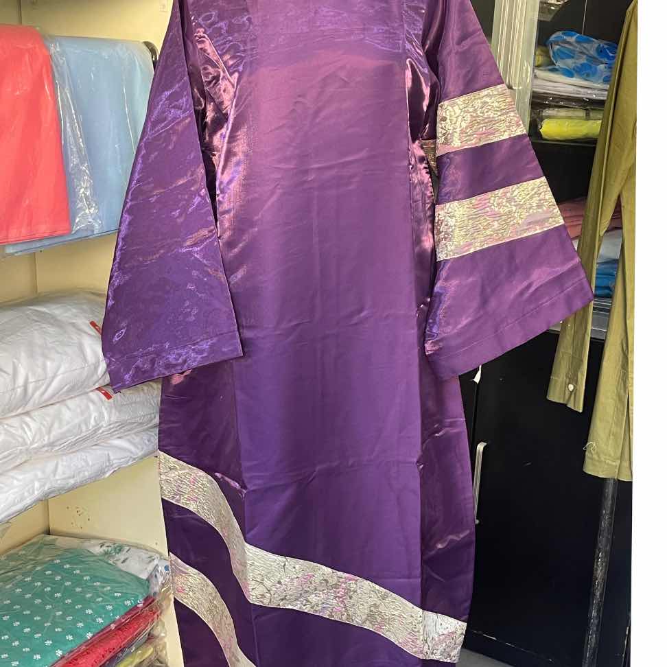 Robe grande taille femme élégante brocard mauve doré manches longues cérémonie