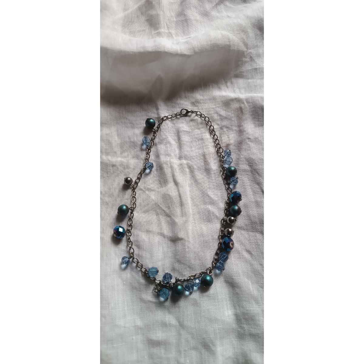 Collier femme bleu en perles et acier inoxydable