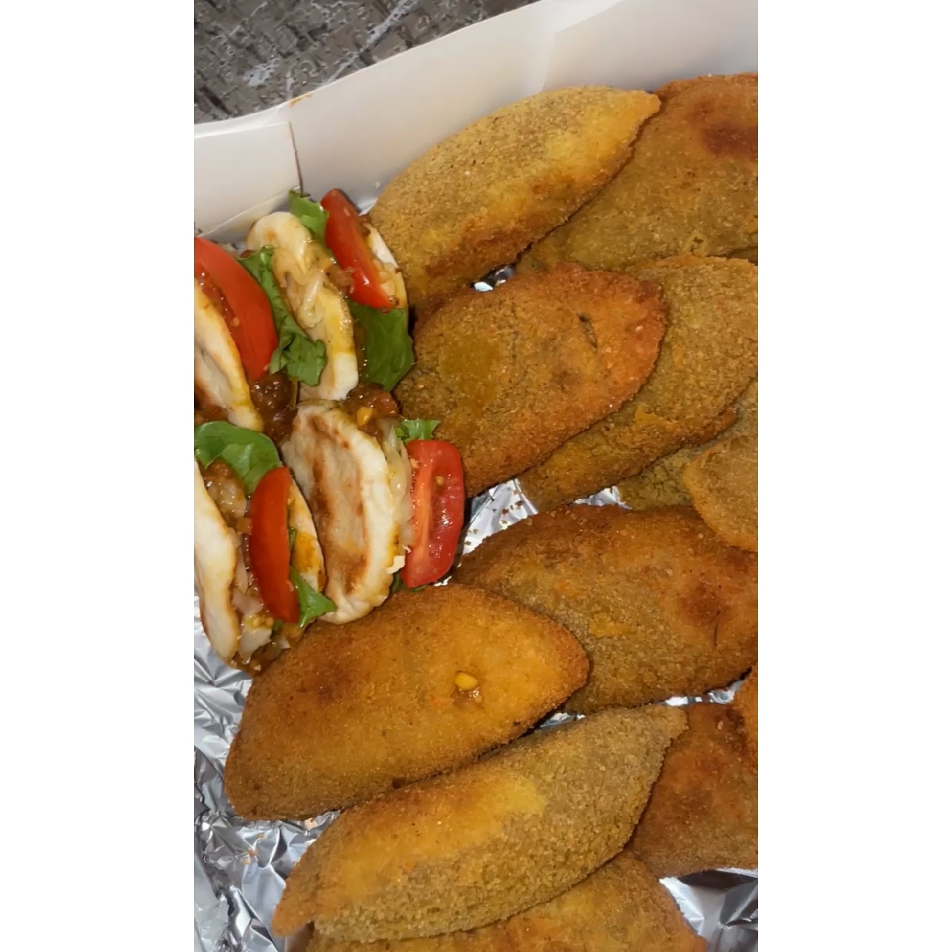 Mignardises salées artisanales – Plateau apéritif maison & tapas gourmands