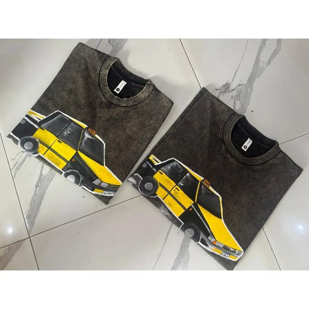 Tshirt noir exclusif avec illustration artistique de voitures urbaines