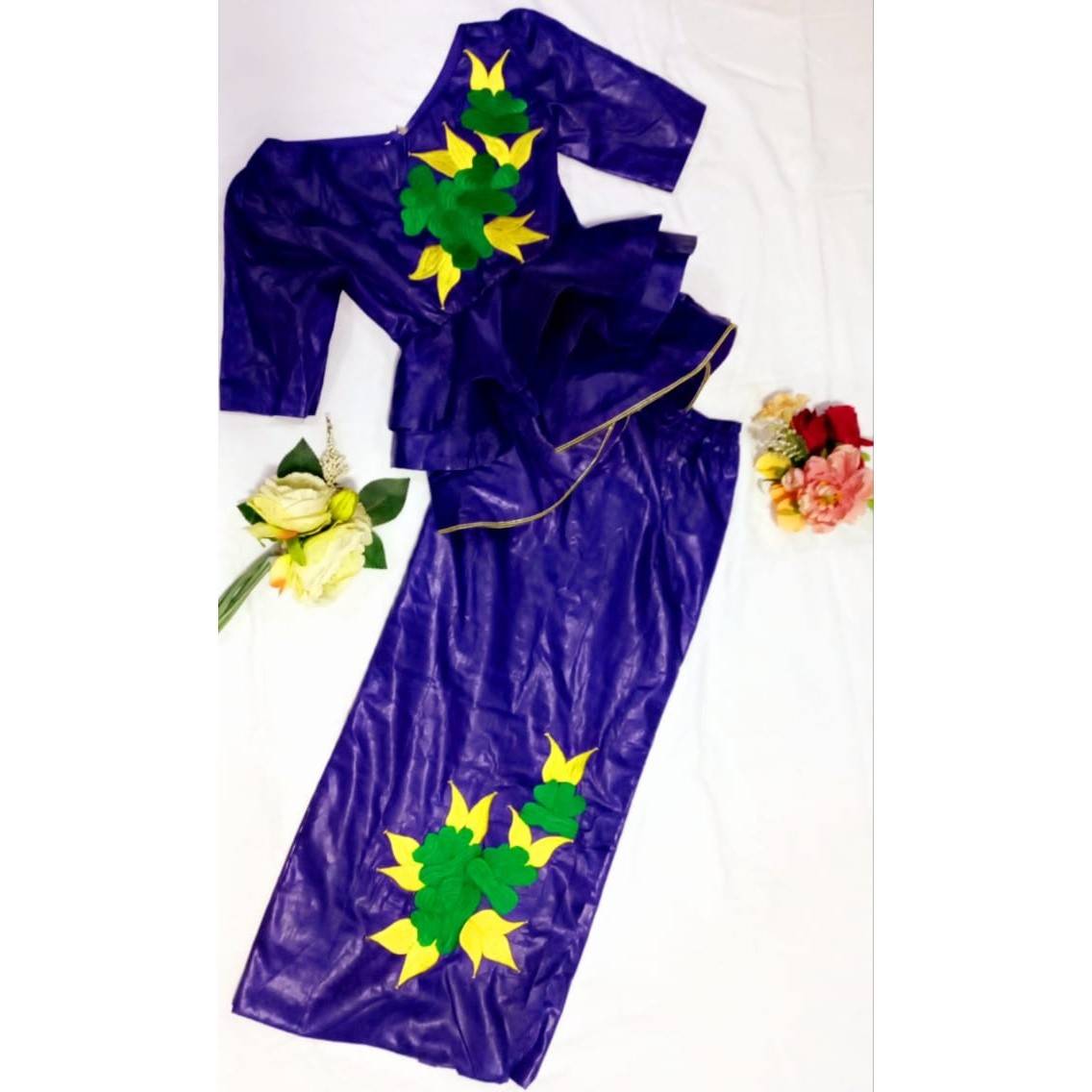 Ensemble cérémonie fille mauve foncé 11 ans, jupe et haut floral chic